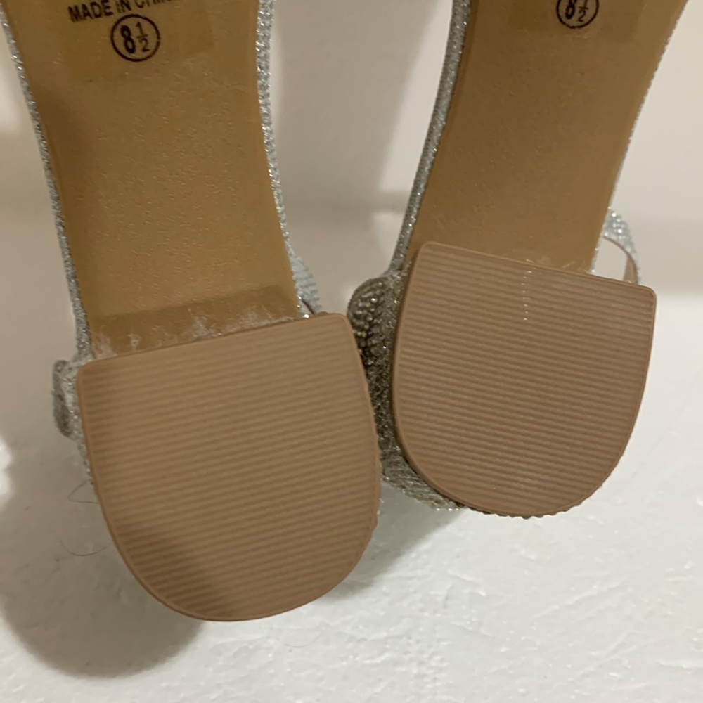 Silver sparkle shoes - Picture 8 of 12